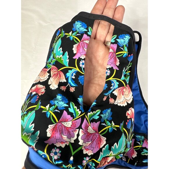 Nanette Lepore Women’s Size XS 0-2 Floral High-Neck Crop Swim Top Zigzag Back - Picture 3 of 7